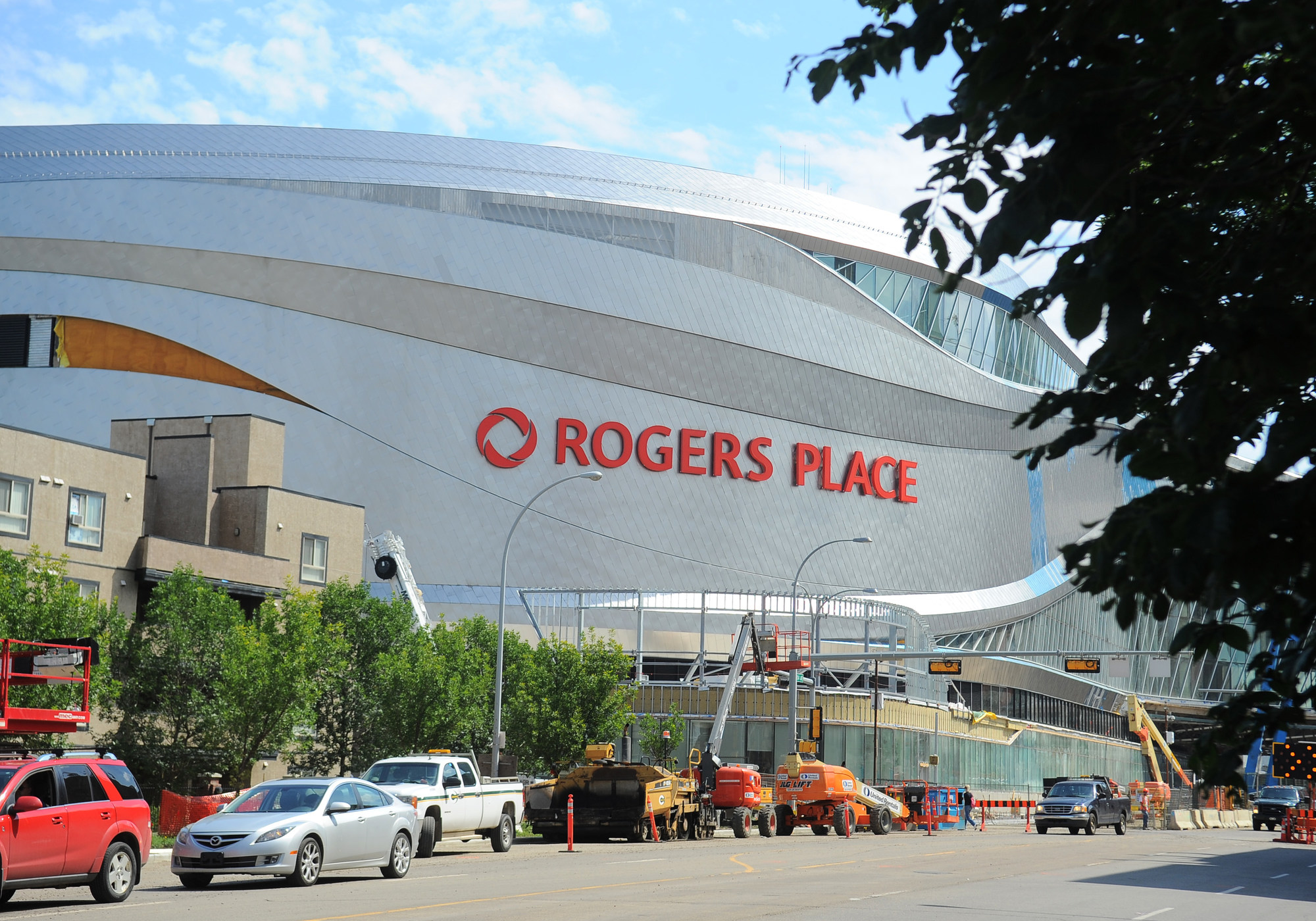 Edmonton’s Rogers Place Takes Shape - Cartt.ca