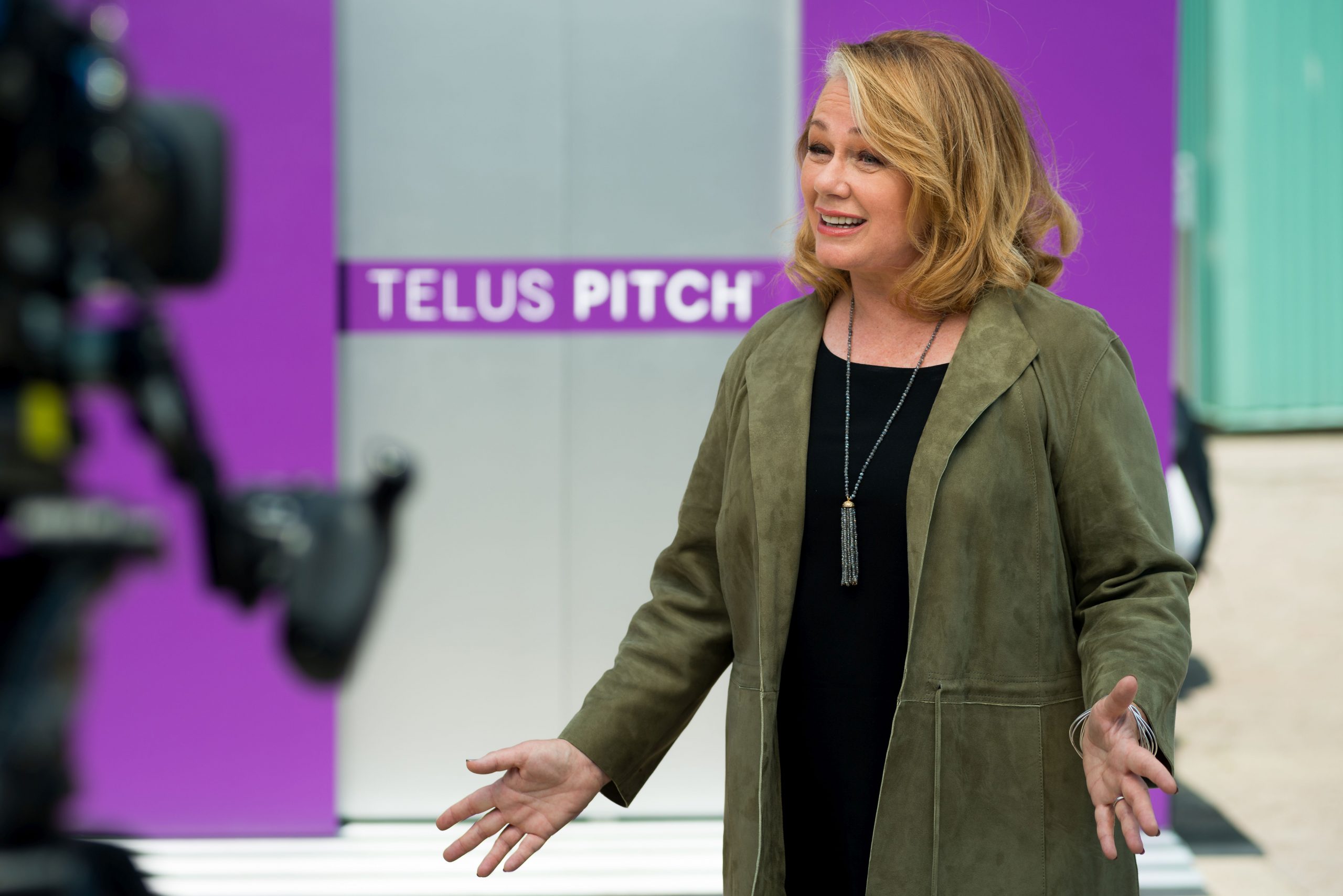 Telus Pitch AD.jpg