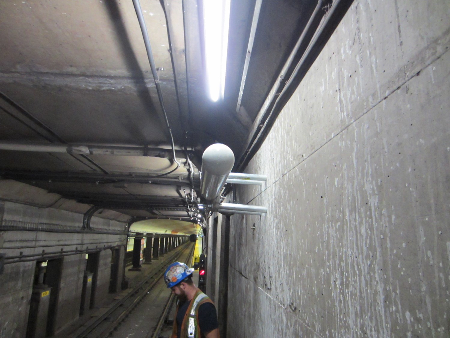 queen station antenna.jpg