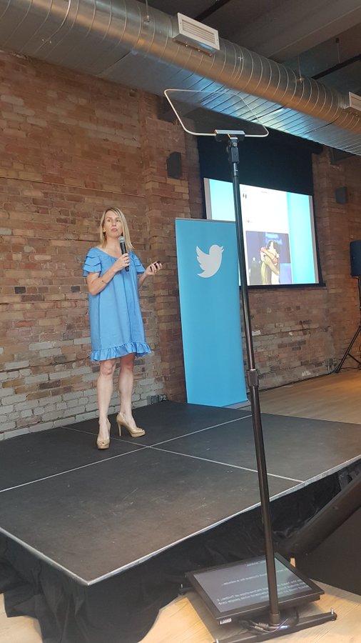 LG at TwitterFronts 2018.jpg