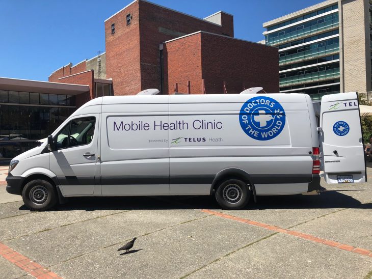 Telus mobile health clinic.jpg