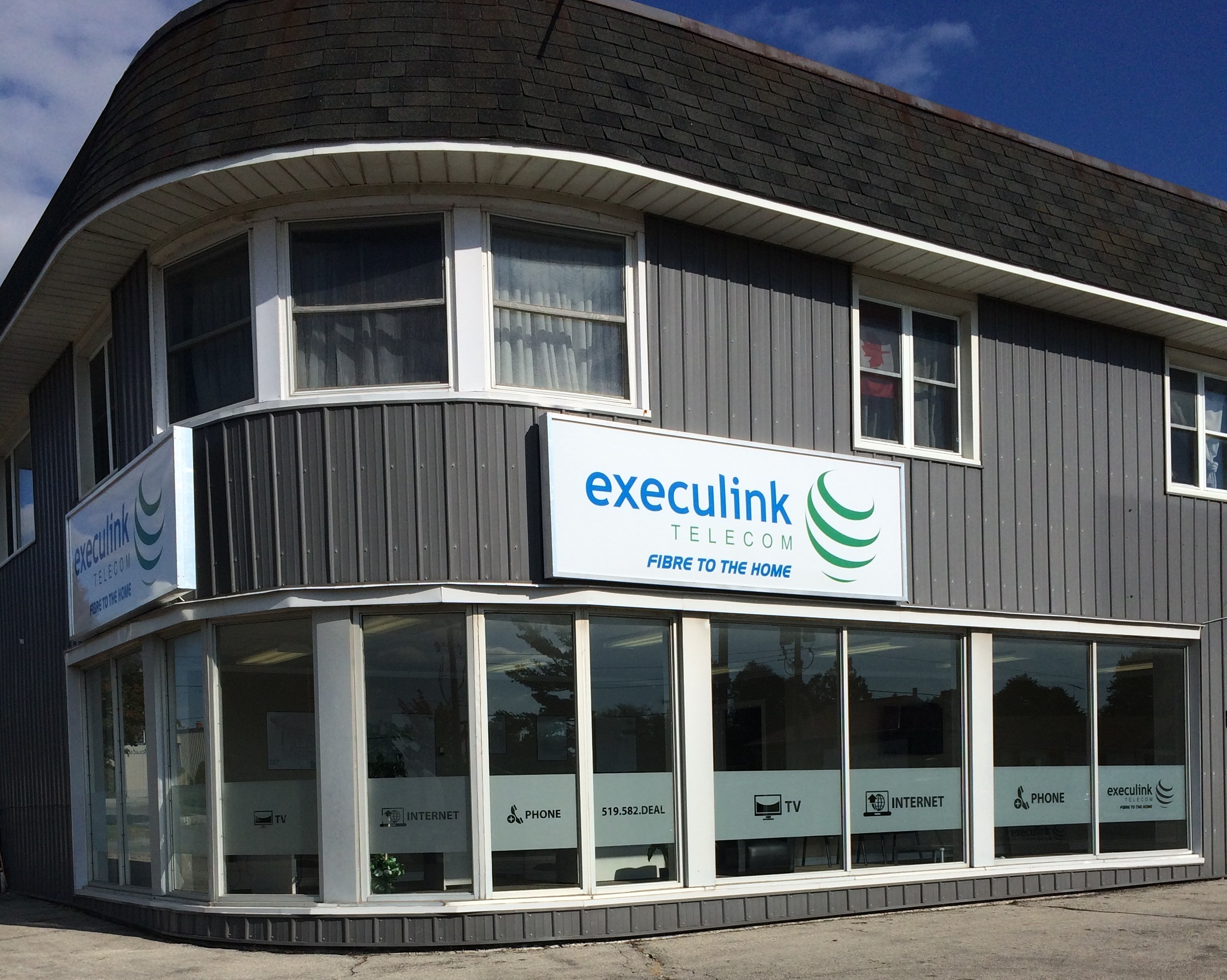 Execulink Delhi office.jpg