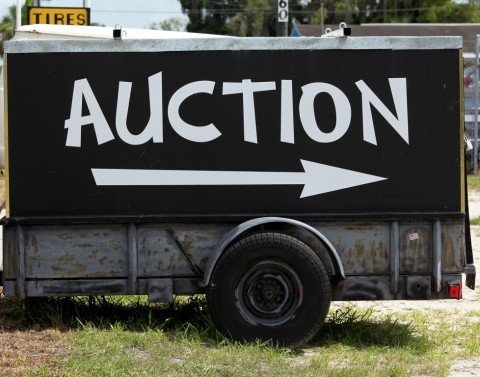 Auction_0_0.jpg