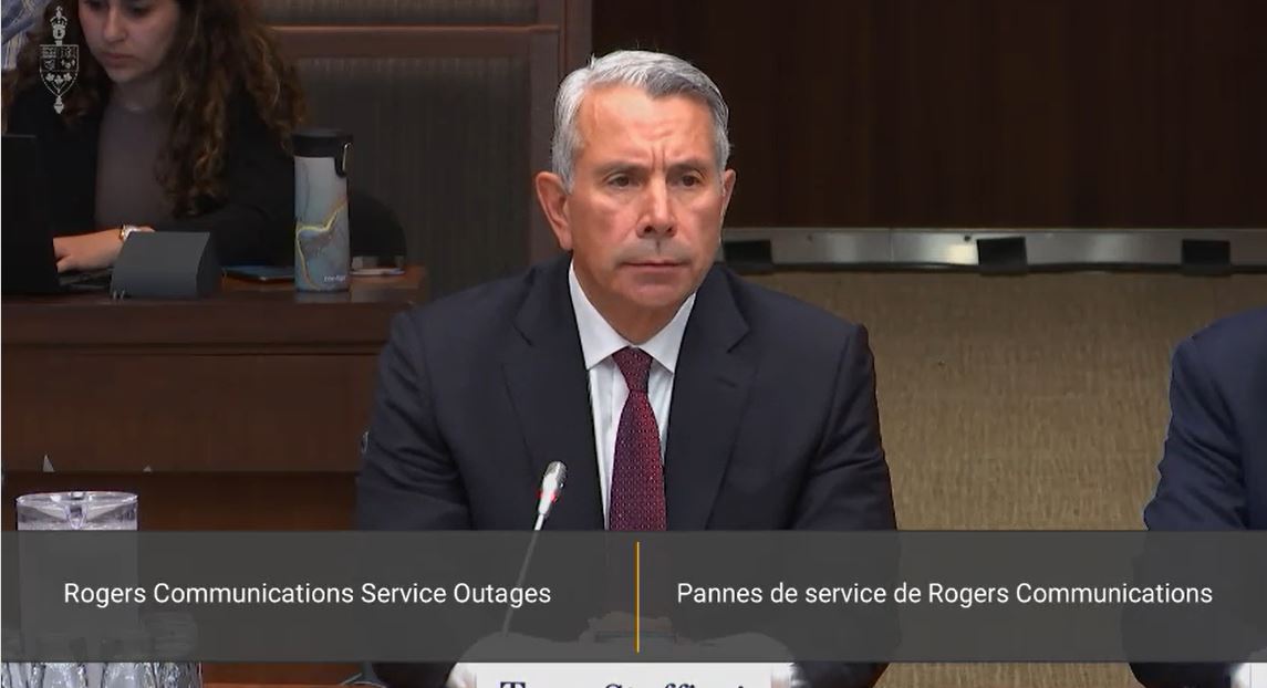 Rogers CEO takes responsibility for recent outage in front of House of
